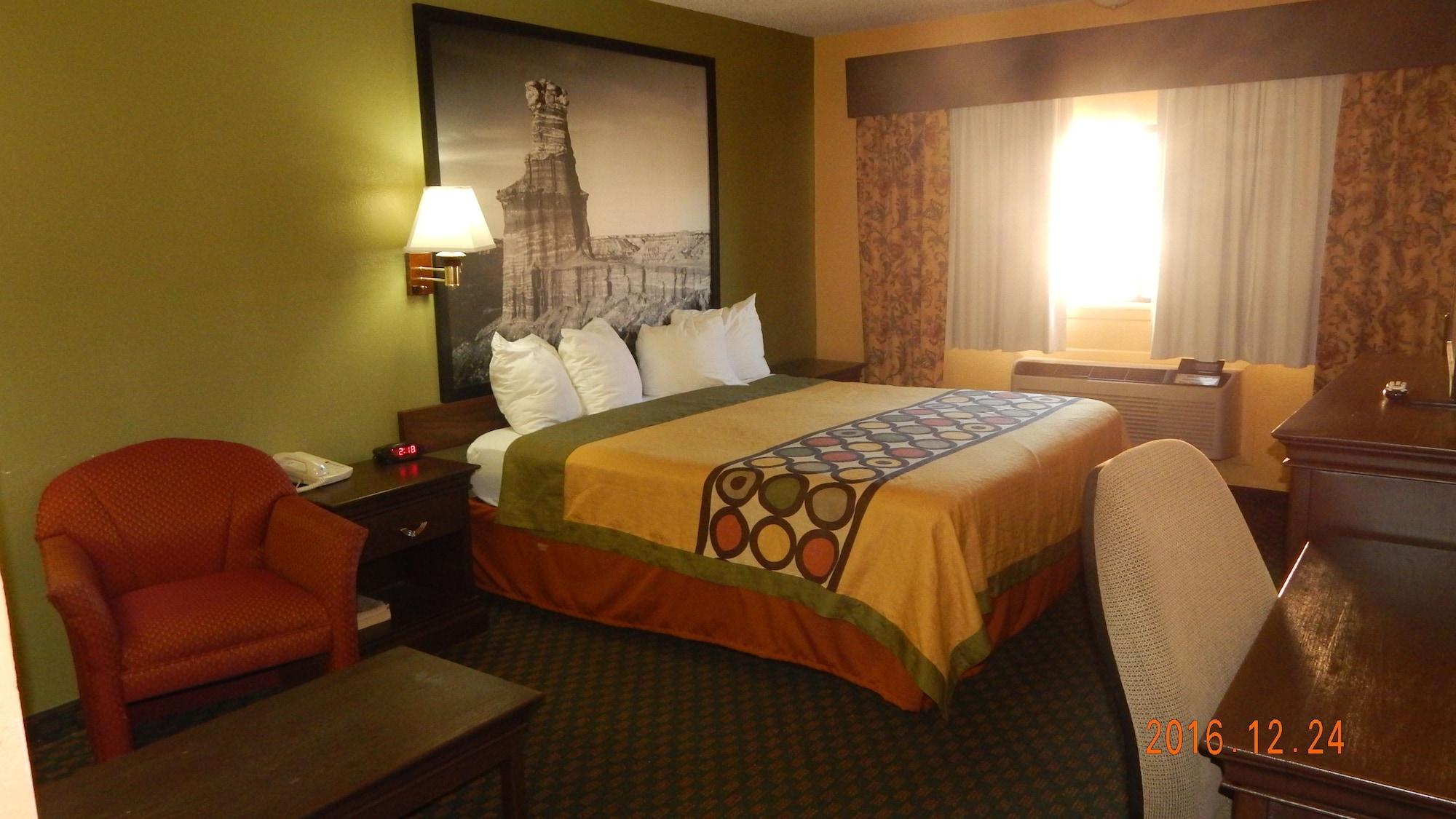 Super 8 By Wyndham Amarillo Central Tx Екстериор снимка