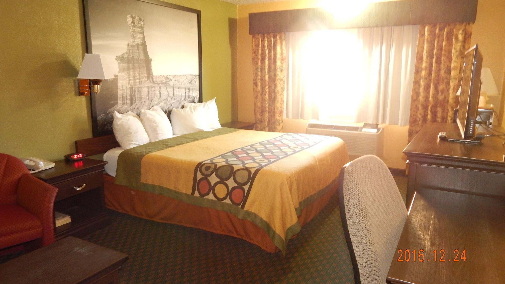 Super 8 By Wyndham Amarillo Central Tx Екстериор снимка