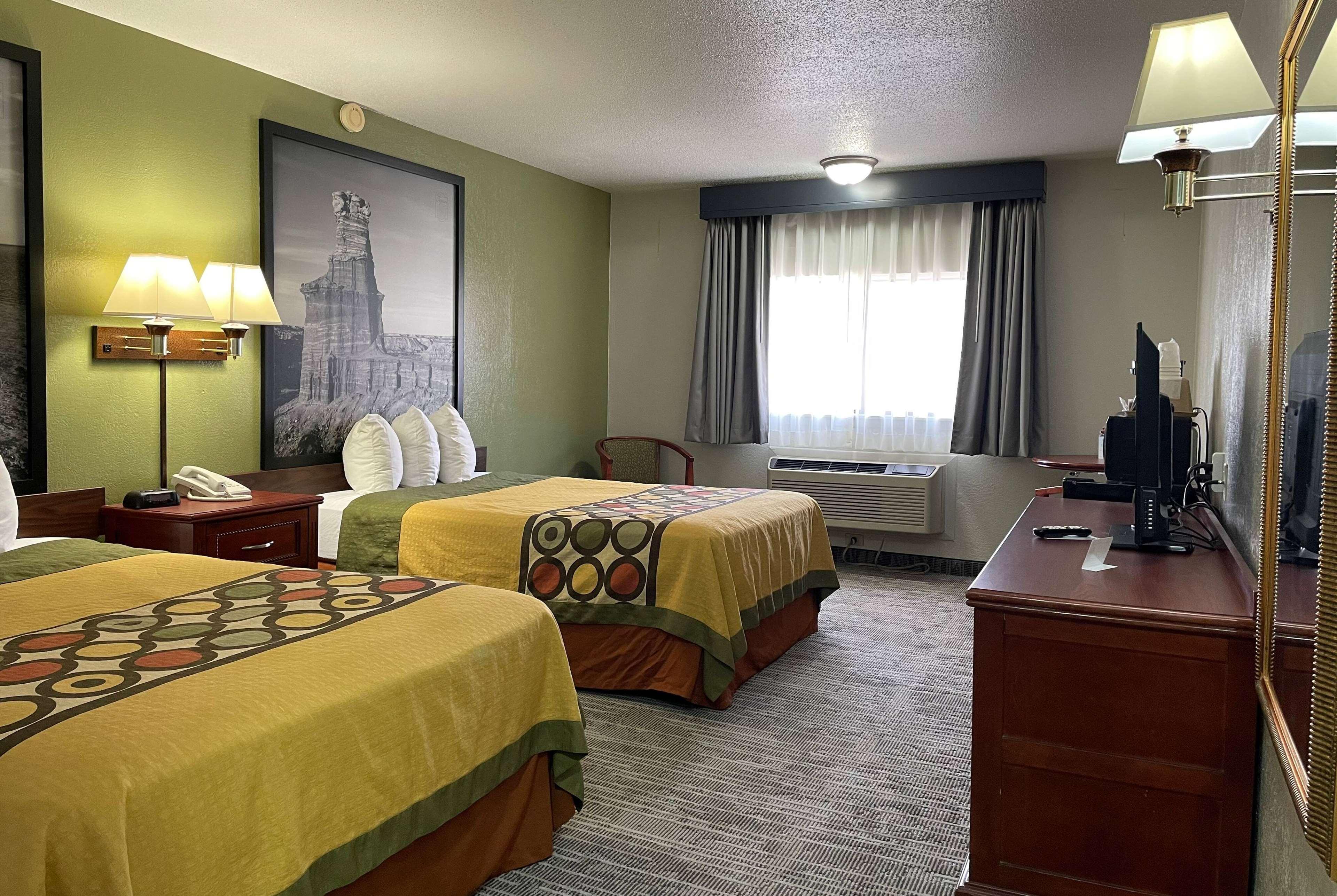 Super 8 By Wyndham Amarillo Central Tx Екстериор снимка