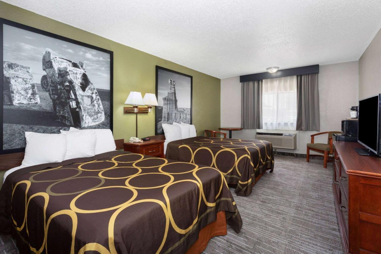 Super 8 By Wyndham Amarillo Central Tx Екстериор снимка