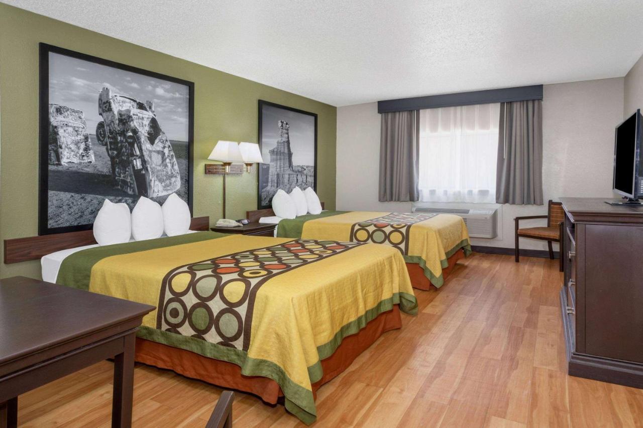 Super 8 By Wyndham Amarillo Central Tx Екстериор снимка