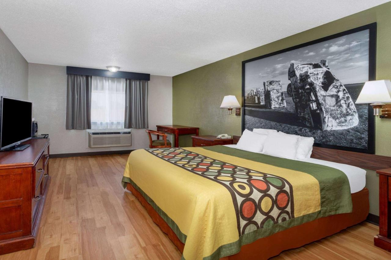 Super 8 By Wyndham Amarillo Central Tx Екстериор снимка