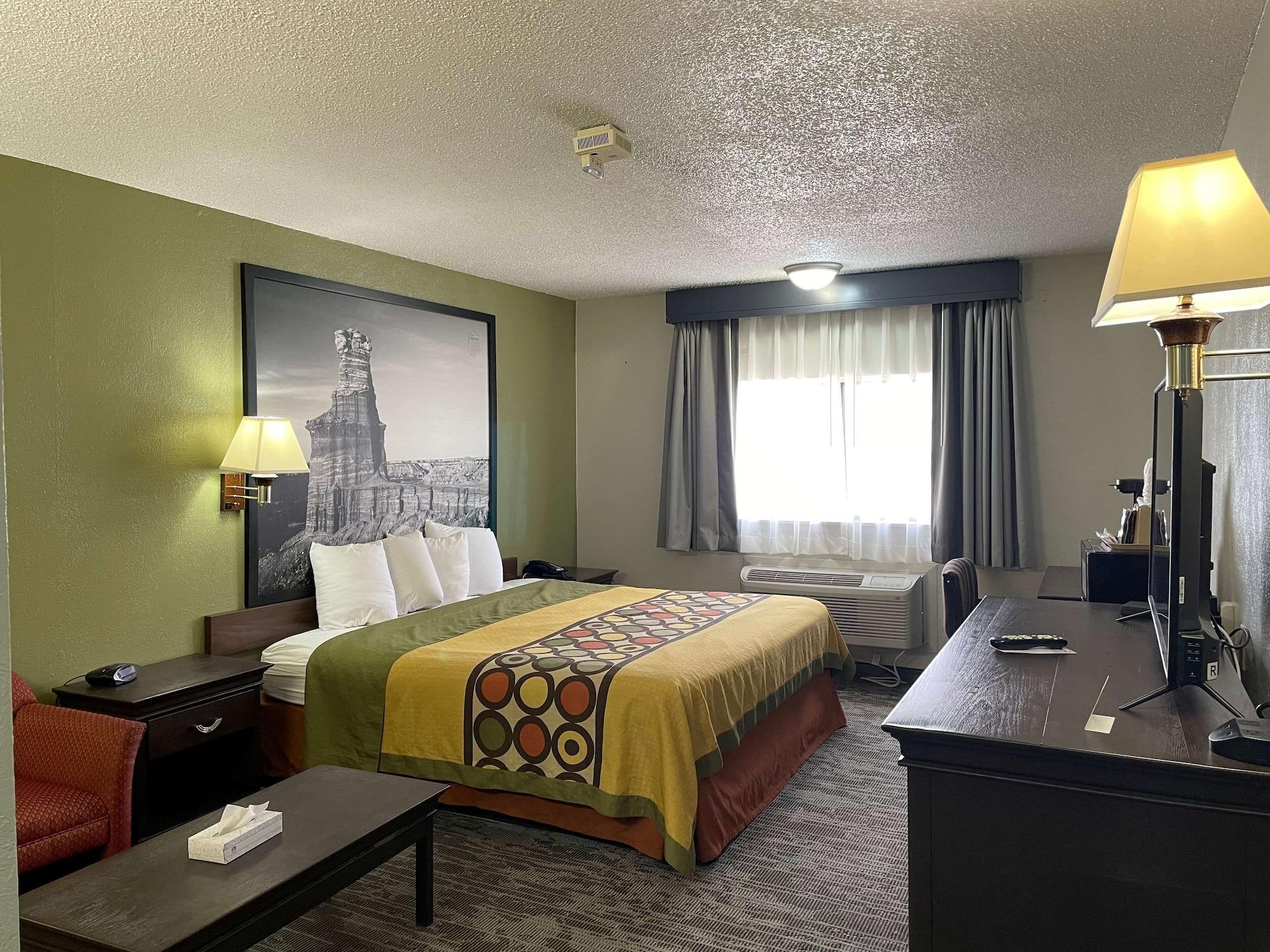 Super 8 By Wyndham Amarillo Central Tx Екстериор снимка