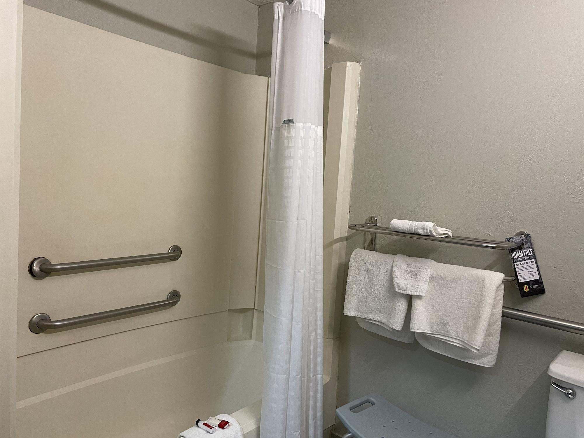 Super 8 By Wyndham Amarillo Central Tx Екстериор снимка